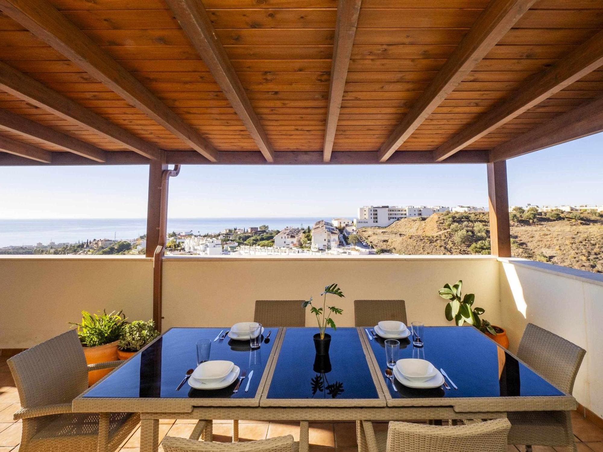 Leilighet Atico Con Vistas Al Mar Piscina Y Parking Málaga